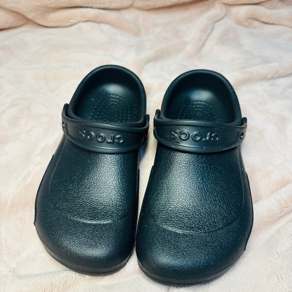 CROCS Black Classic, Slip-resistant